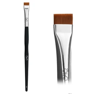 OKO Flat Brush №4 Black Edition – Płaski Pędzelek do Stylizacji Brwi